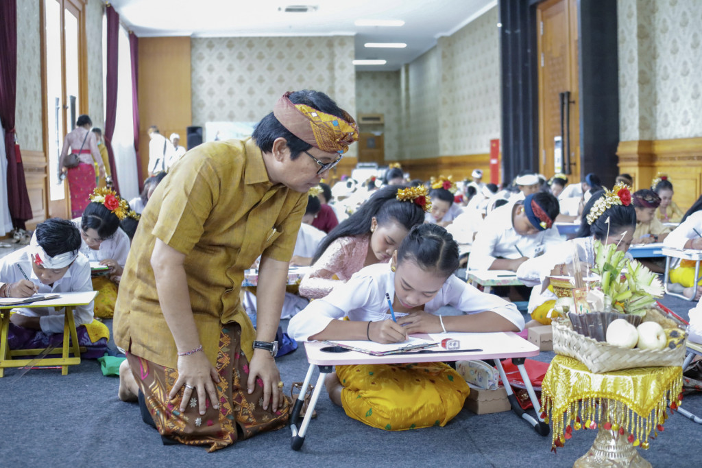 Modernisasi Tidak Boleh Menggerus Akar Budaya